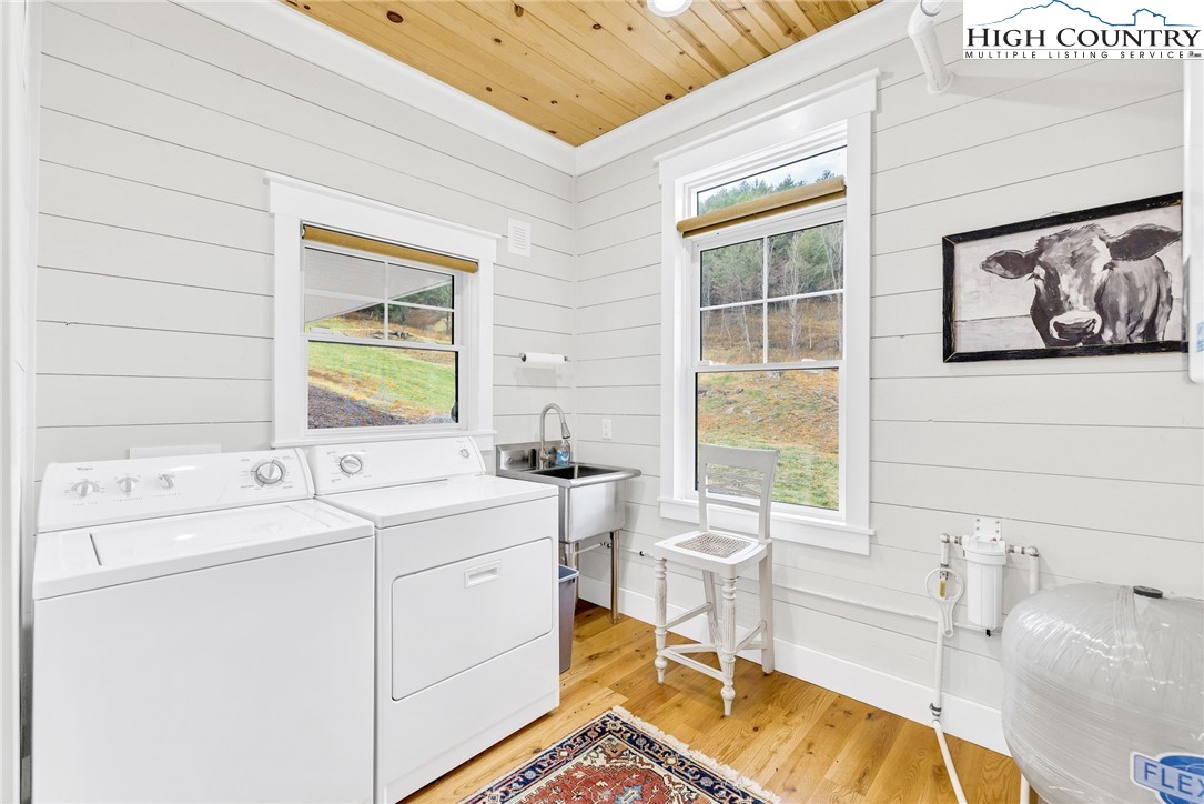 2507 Parker Eller Road Warrensville, NC 28693 - Photo 32 of 49