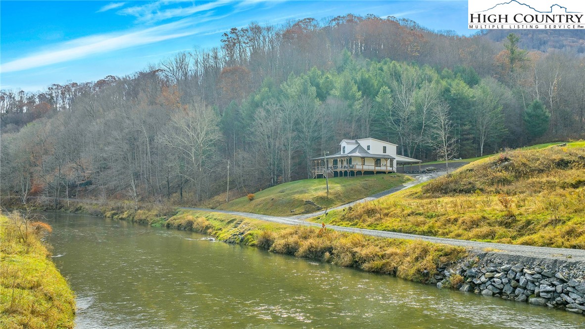 2507 Parker Eller Road Warrensville, NC 28693 - Photo 5 of 49