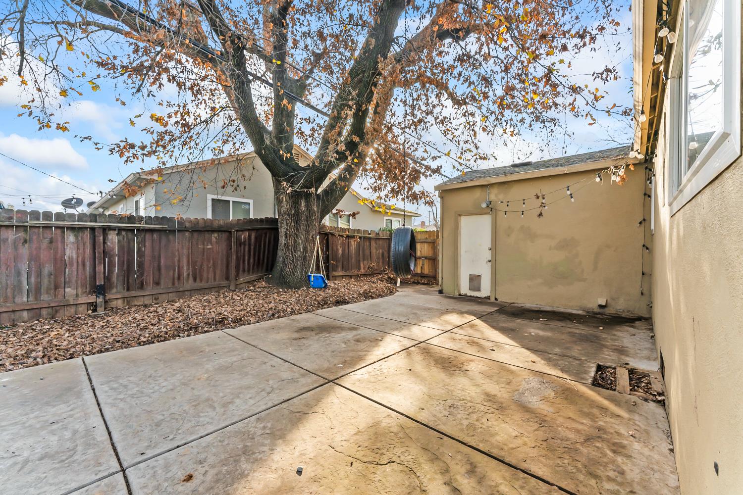 4817 Concord Road Sacramento, CA 95820 - Photo 32 of 38