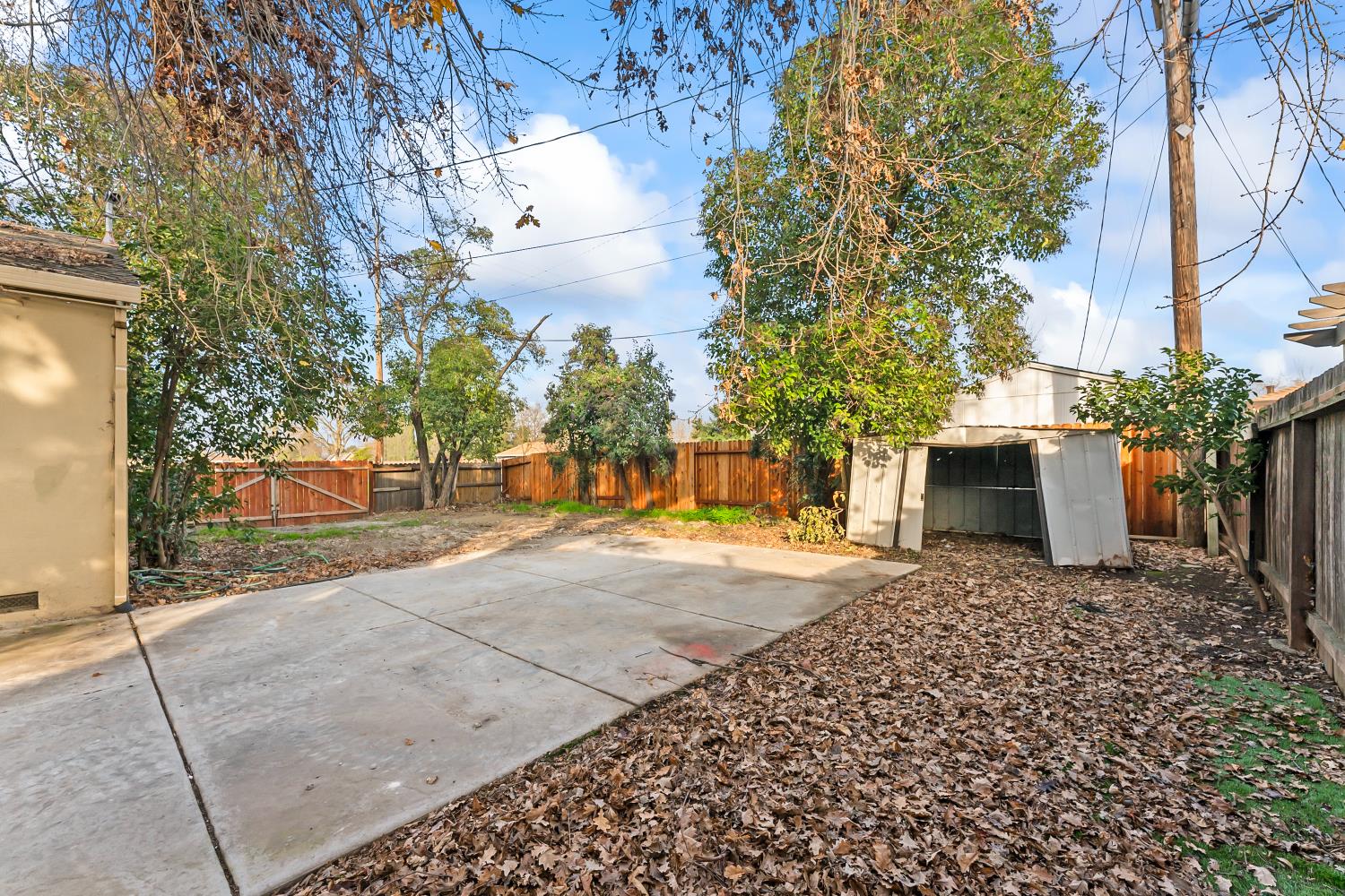 4817 Concord Road Sacramento, CA 95820 - Photo 33 of 38