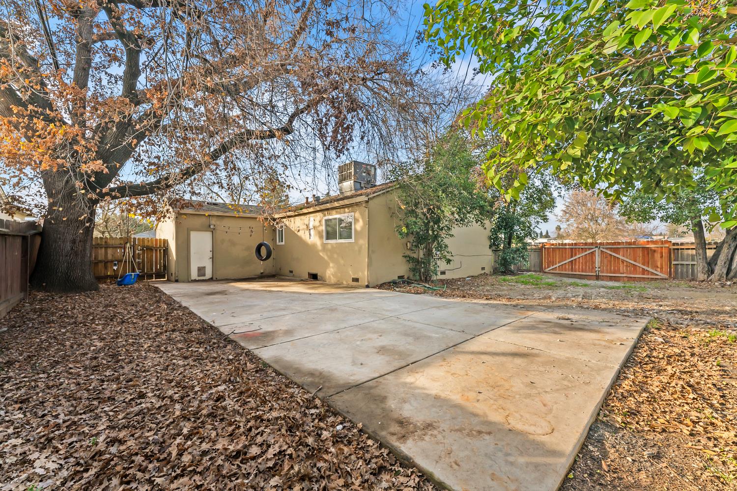 4817 Concord Road Sacramento, CA 95820 - Photo 35 of 38