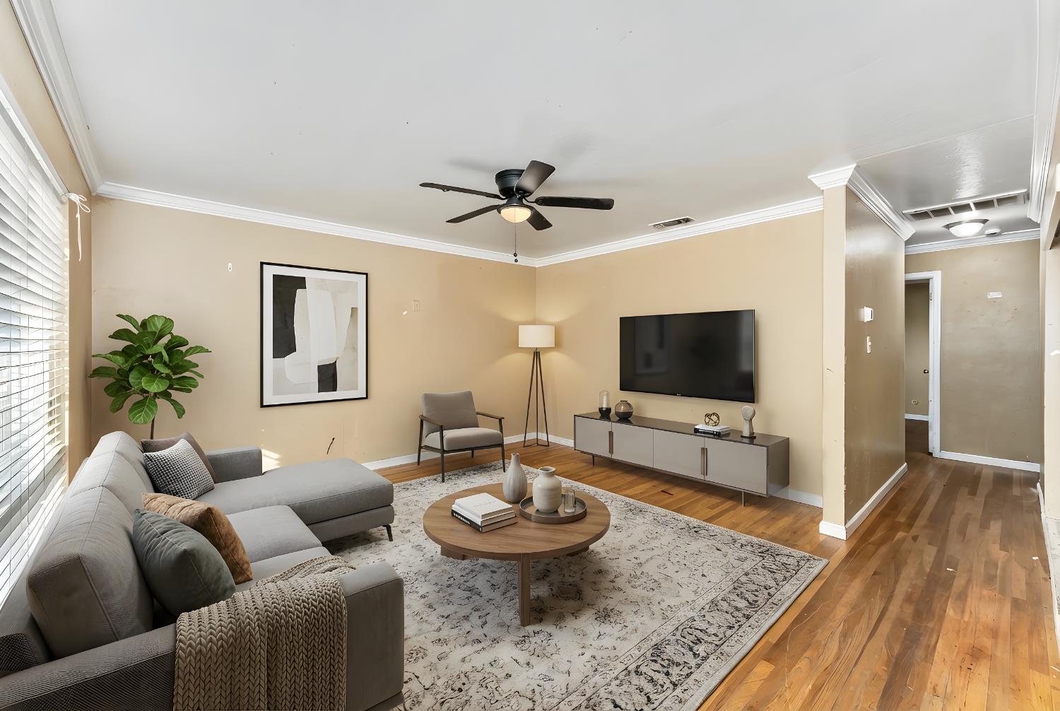 4817 Concord Road Sacramento, CA 95820 - Photo 4 of 38 This photo has been digitally altered.