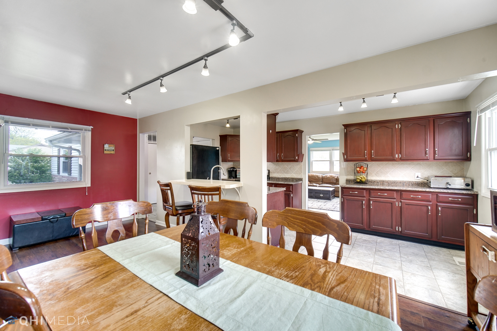 108 Mellbrook Road Bolingbrook, IL 60440 - Photo 12 of 26