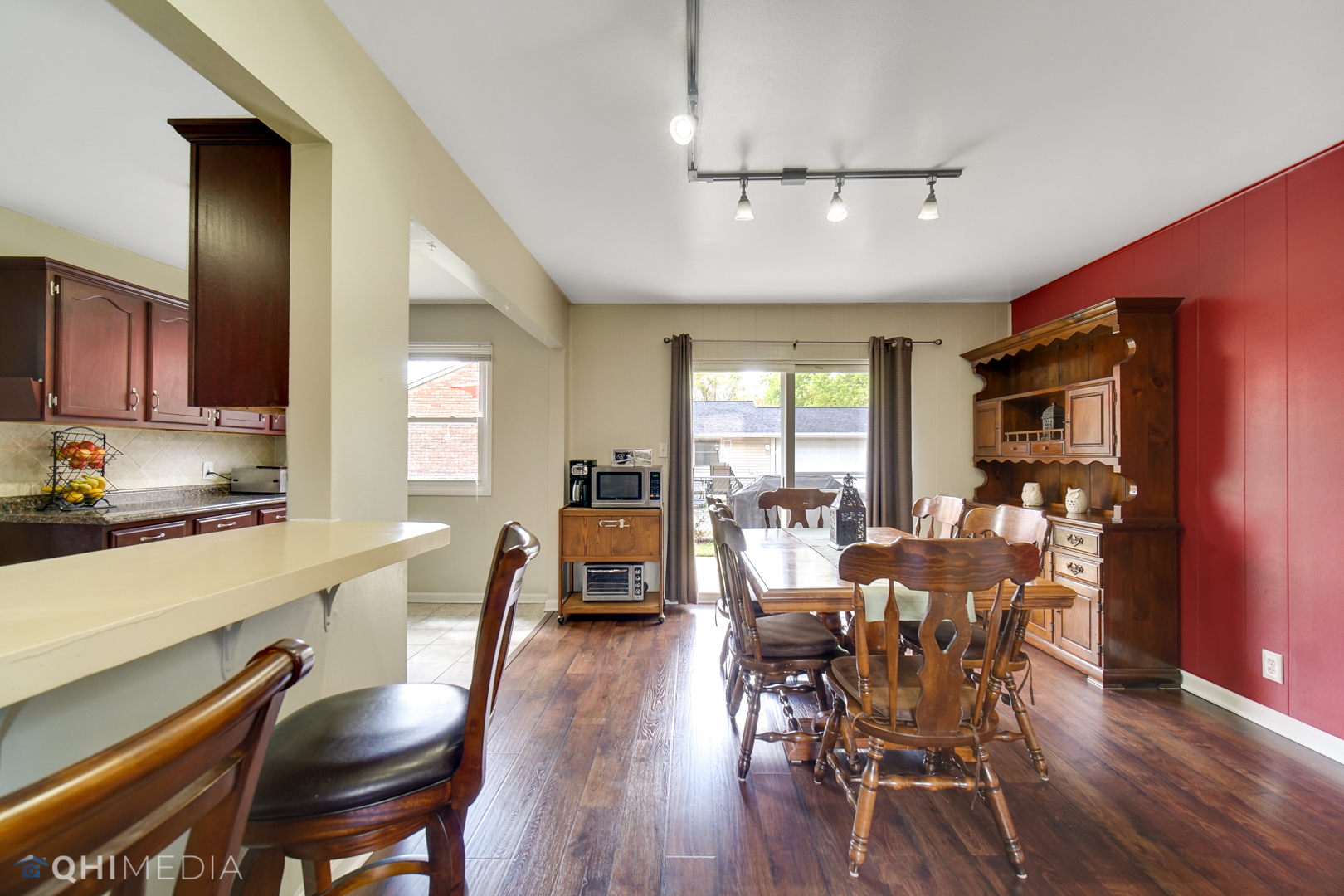 108 Mellbrook Road Bolingbrook, IL 60440 - Photo 7 of 26