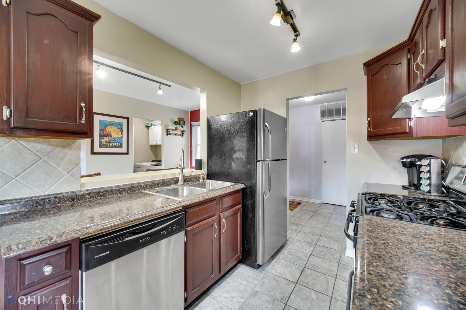 108 Mellbrook Road Bolingbrook, IL 60440 - Photo 8 of 26
