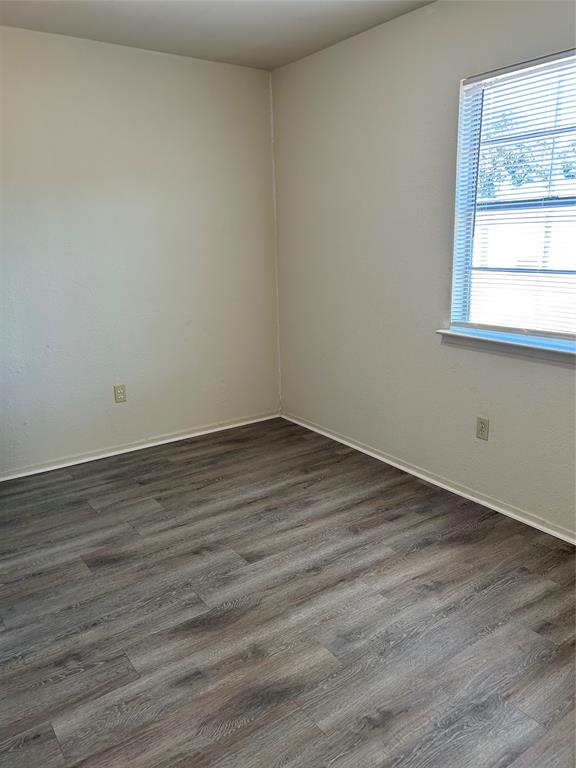 1848 Coral Road Pelican Bay, TX 76020 - Photo 9 of 11