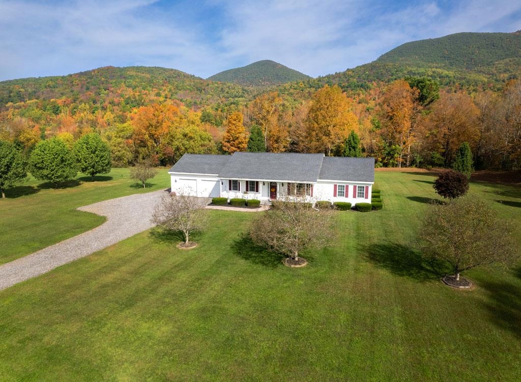 714 Blue Star Drive Ira, VT 05735 - Photo 4 of 40