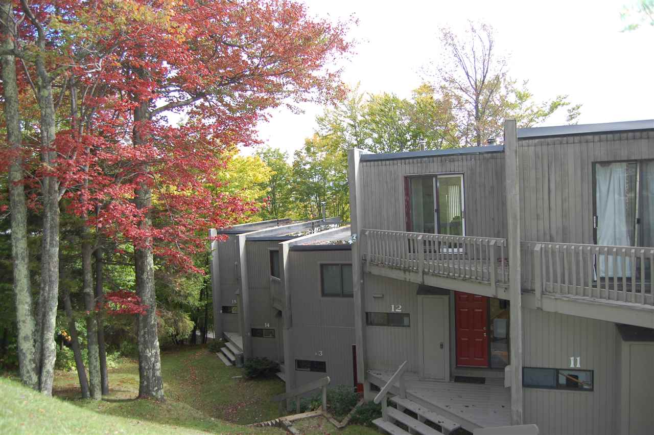 72 Trailside Drive, Unit VILLAGE RUN #12 Warren, VT 05674 - Photo 3 of 26 Gallery Image 3