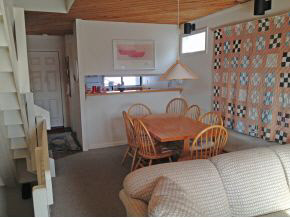 72 Trailside Drive, Unit VILLAGE RUN #12 Warren, VT 05674 - Photo 4 of 26 Gallery Image 4