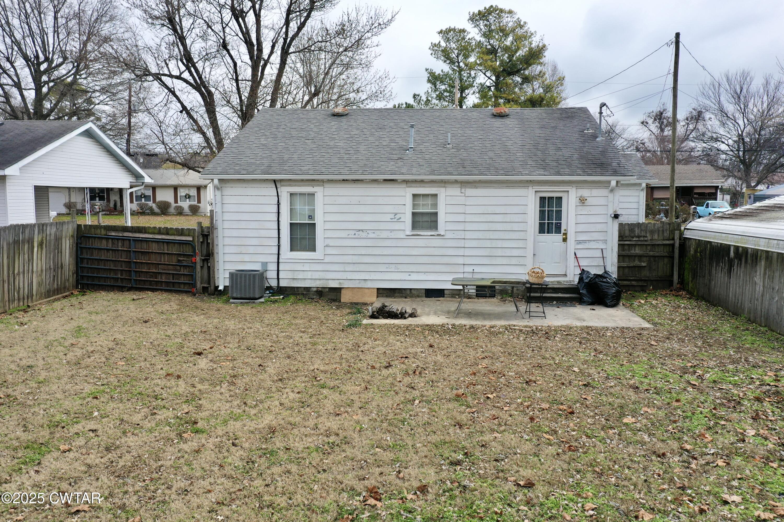 429 Church Street Ridgely, TN 38080 - Photo 32 of 35 a house view with a backyard space
