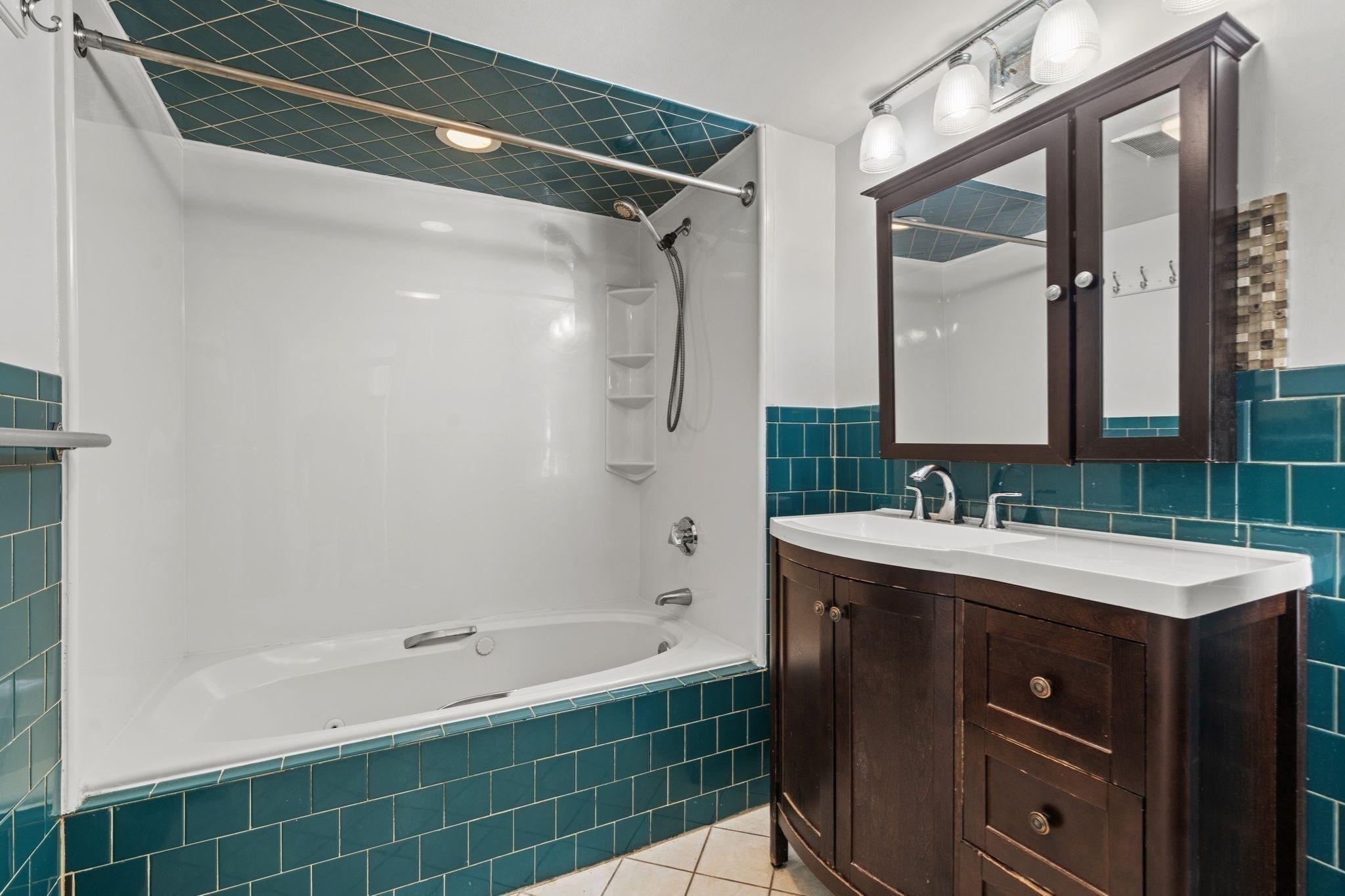 27 Northbourne Road Boston, MA 02130 - Photo 14 of 28 Gallery Image 14