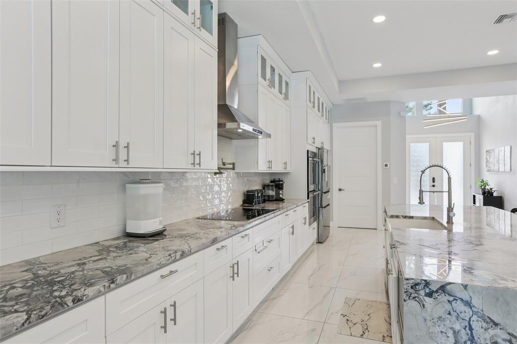 352 Mehlenbacher Road Belleair, FL 33756 - Photo 26 of 88