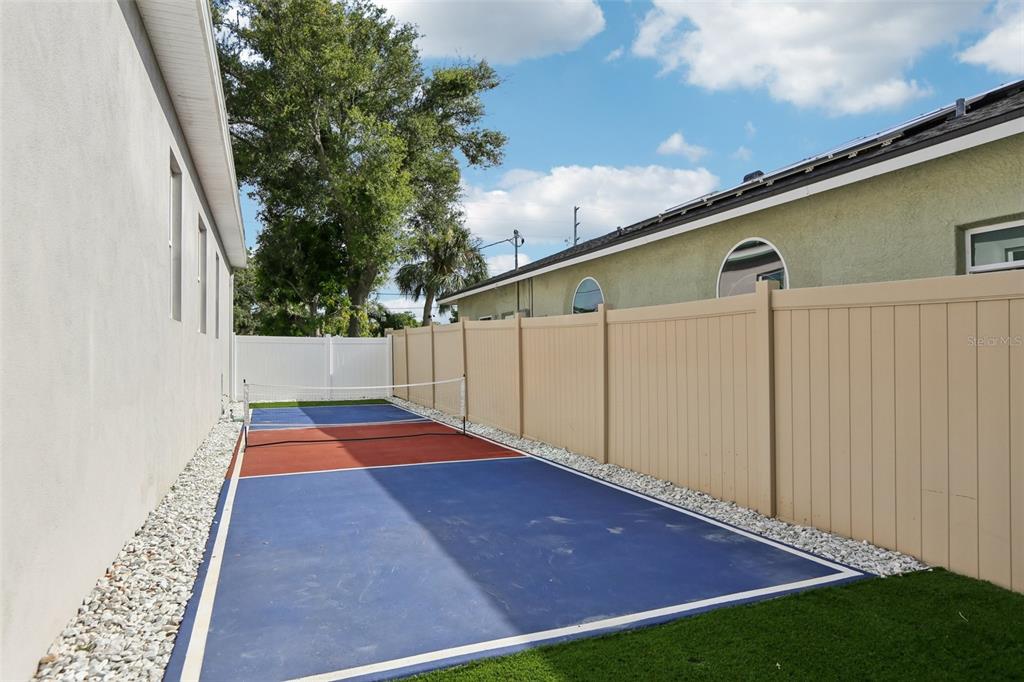 352 Mehlenbacher Road Belleair, FL 33756 - Photo 69 of 88