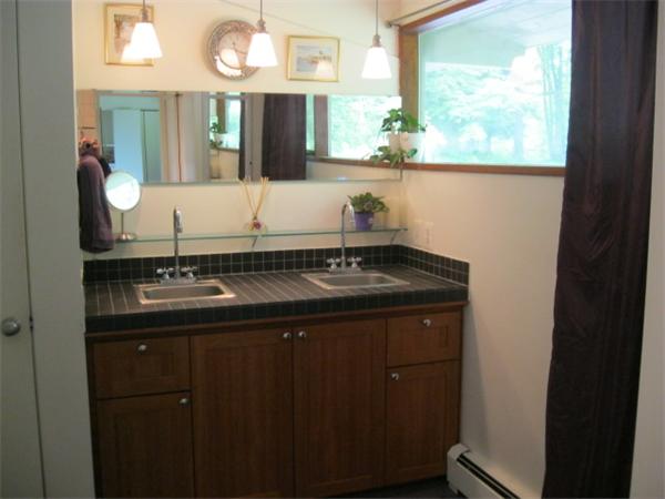 450 S Road Holden, MA 01520 - Photo 20 of 30 Gallery Image 20