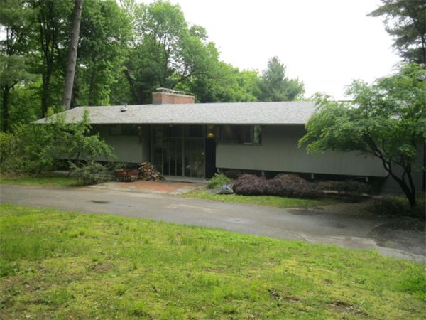 450 S Road Holden, MA 01520 - Photo 2 of 30 Gallery Image 2