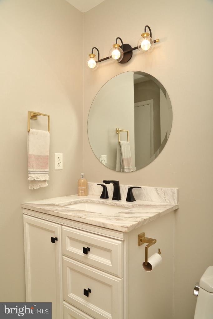 141 Frogtown Road Pequea, PA 17565 - Photo 14 of 28 a bathroom with a sink and a mirror