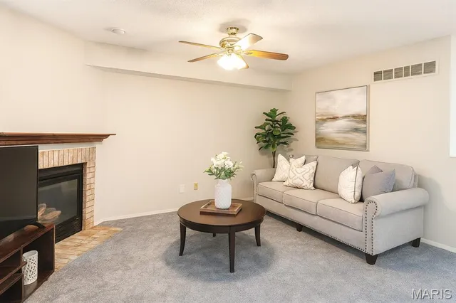 $145,000 | 300 Pine Lake Road, Unit 6, Collinsville, IL 62234