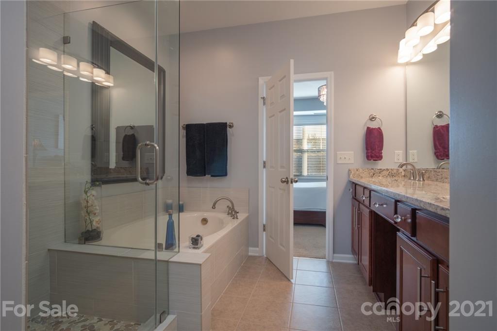 320 Wave Crest Drive, Unit 44 Tega Cay, SC 29708 - Photo 14 of 22 Gallery Image 14