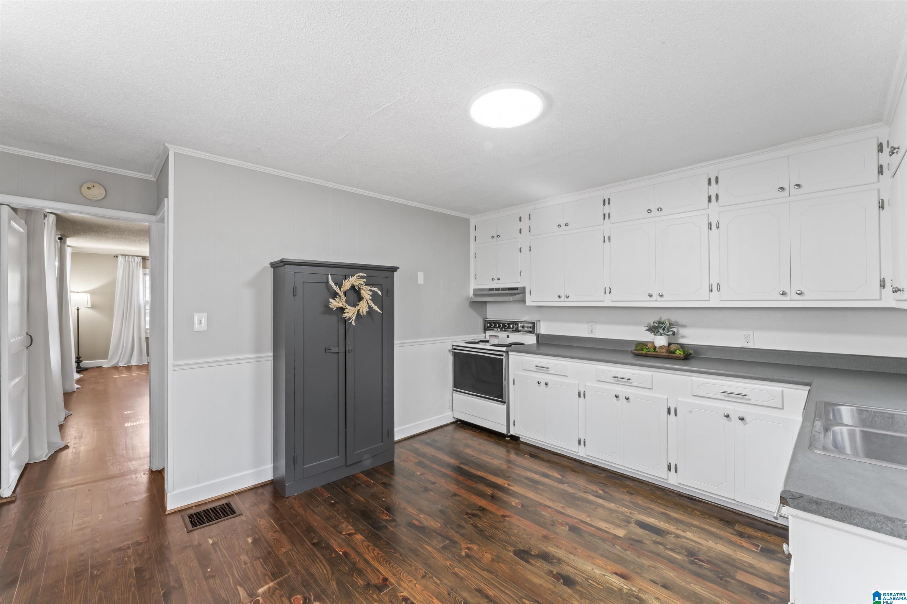 103 Lindberg Road Bessemer, AL 35023 - Photo 13 of 25