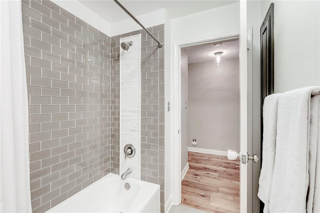 7475 Spring Mill Road Indianapolis, IN 46260 - Photo 16 of 27 Gallery Image 16