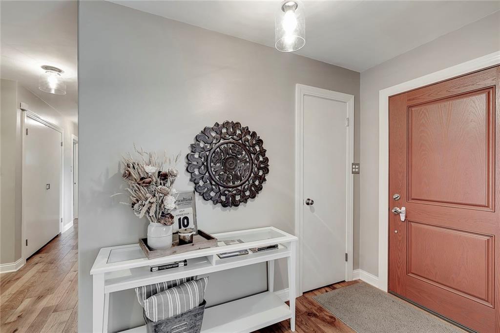 7475 Spring Mill Road Indianapolis, IN 46260 - Photo 3 of 27 Gallery Image 3