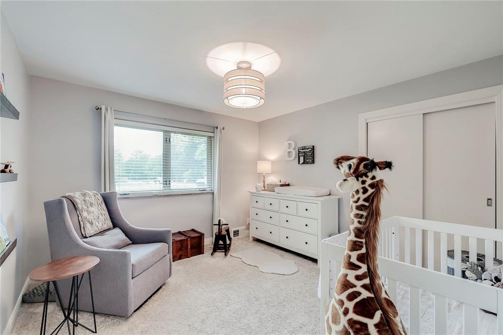 7475 Spring Mill Road Indianapolis, IN 46260 - Photo 22 of 27 Gallery Image 22