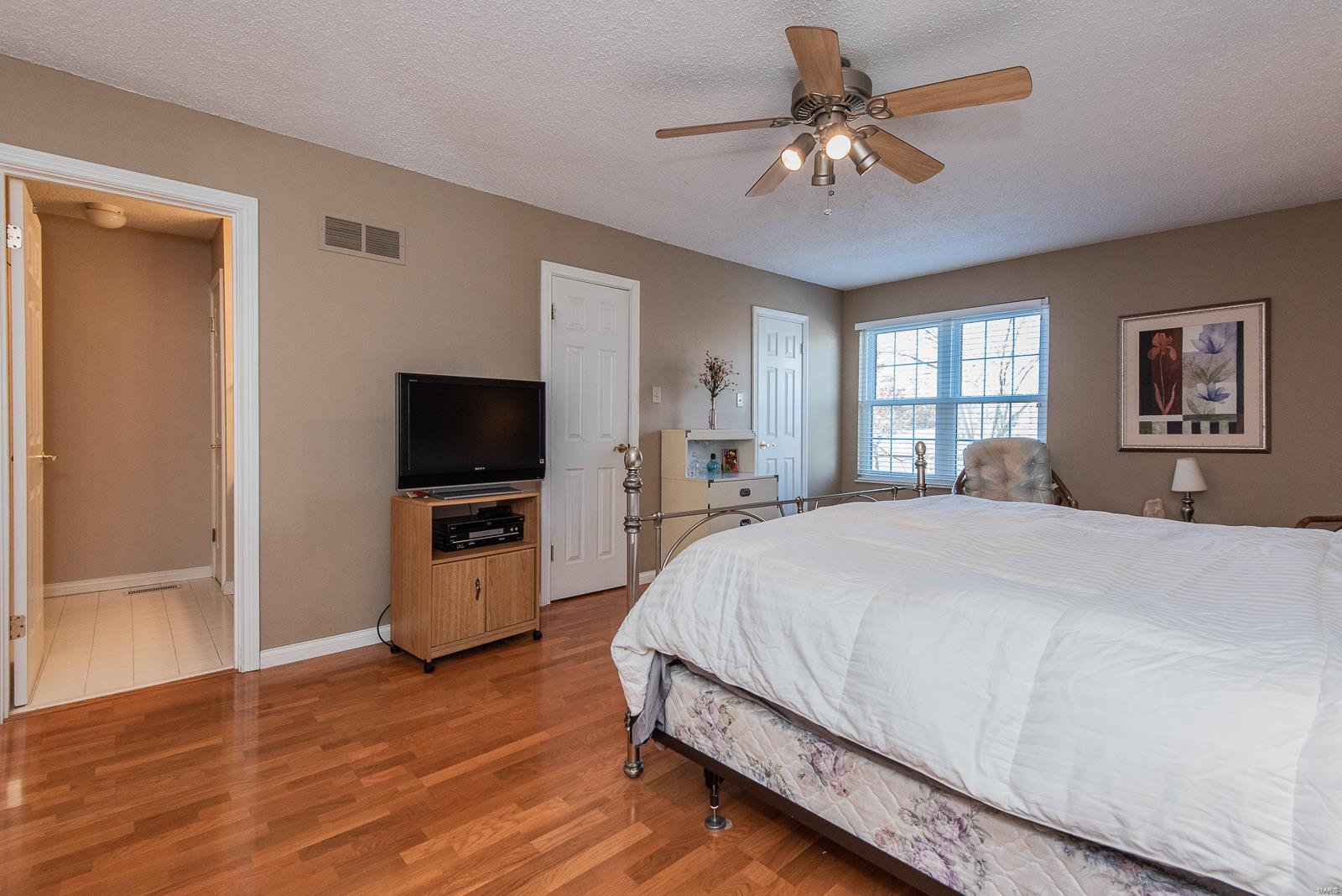 14528 Bantry Lane Chesterfield, MO 63017 - Photo 16 of 28