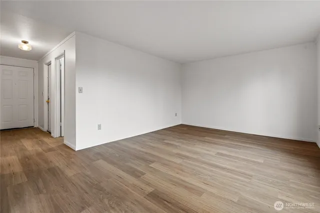 $339,950 | 10423 13th Ave Court South, Tacoma, WA 98444