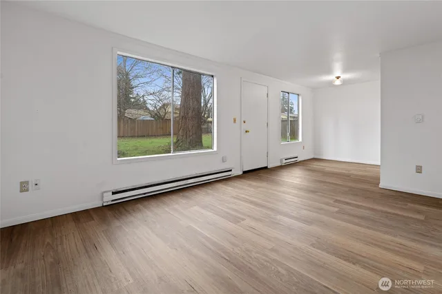 $339,950 | 10423 13th Ave Court South, Tacoma, WA 98444