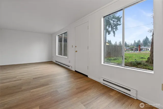 $339,950 | 10423 13th Ave Court South, Tacoma, WA 98444