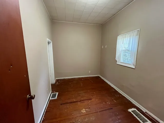 $129,900 | 550 East Main Street, Peru, IN 46970