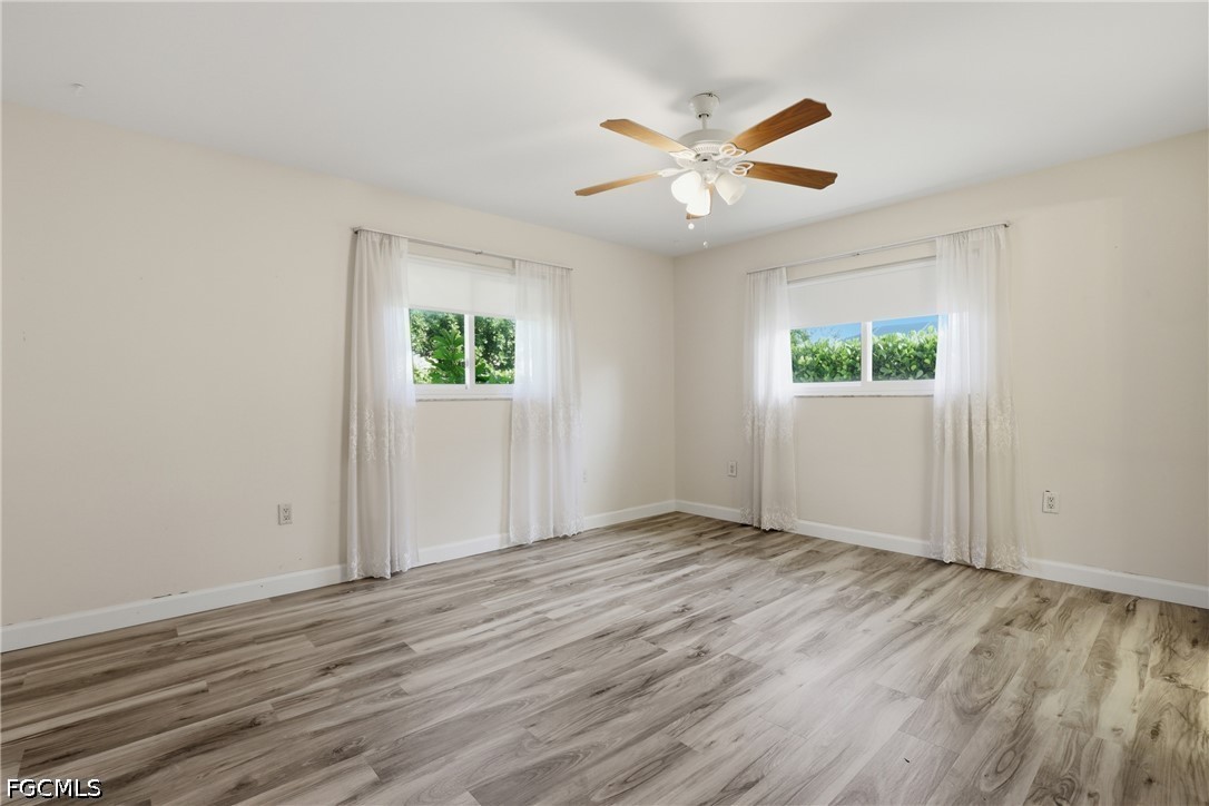 12878 Iona Road Fort Myers, FL 33908 - Photo 18 of 40