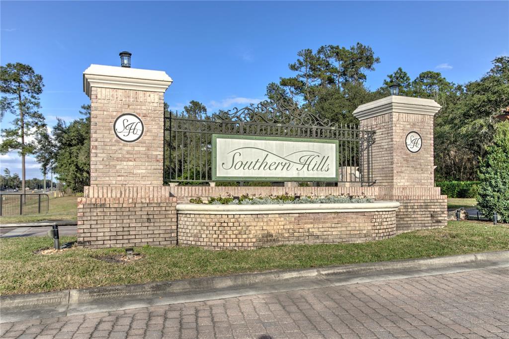 19744 Fort King Run Brooksville, FL 34601 - Photo 44 of 44 a view of a entryway door front of a house