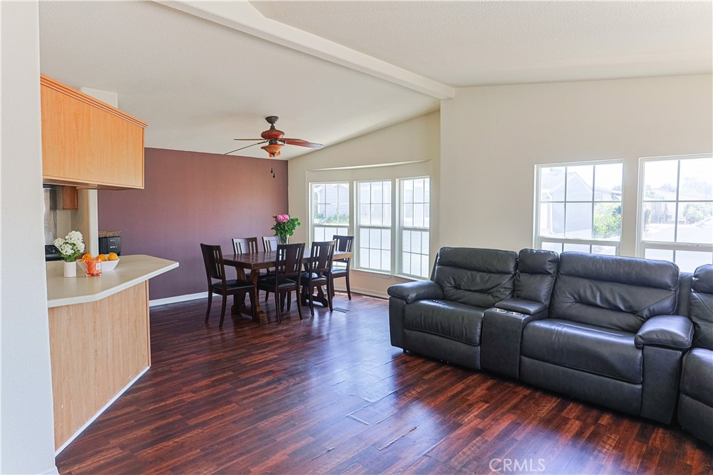 23301 Ridge Rte Drive, Unit 207 Laguna Hills, CA 92653 - Photo 2 of 39