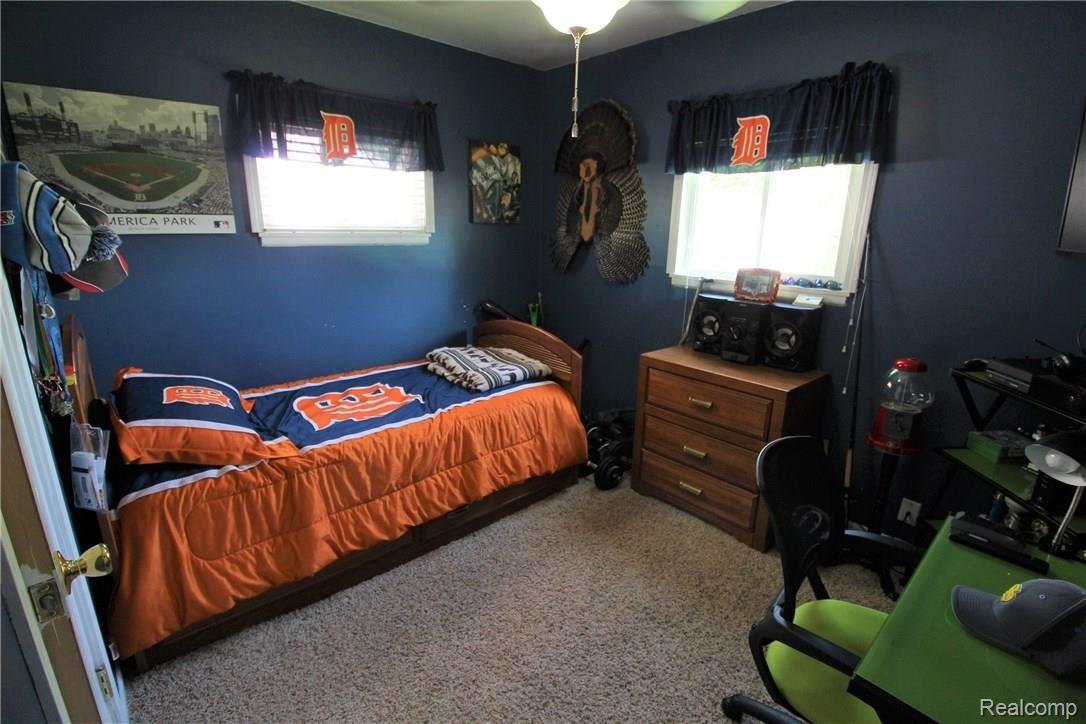 6056 Hopkins Road Flint, MI 48506 - Photo 14 of 33 IMG_0159.JPG