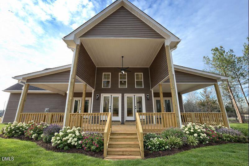 3345 Fleming Graham Road Burlington, NC 27217 - Photo 2 of 18 Rear Deck