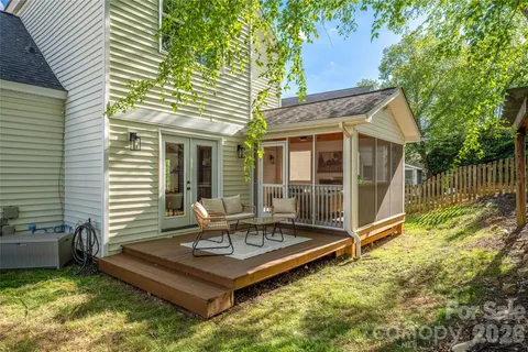 $949,900 | 3605 Selwyn Farms Lane, Charlotte, NC 28209