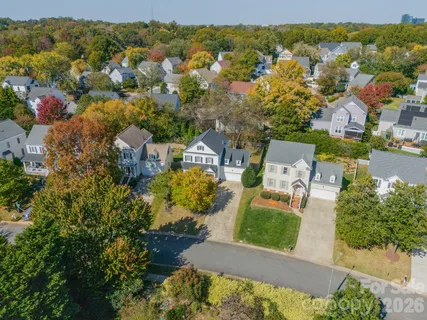 $949,900 | 3605 Selwyn Farms Lane, Charlotte, NC 28209