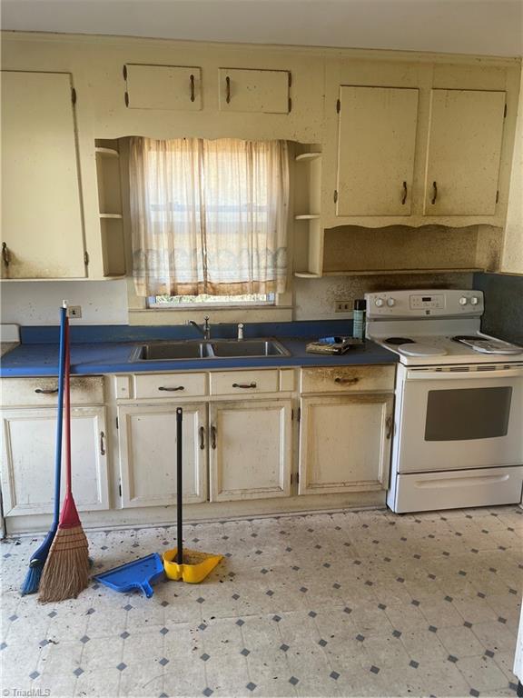 225 Buggie Road Purlear, NC 28665 - Photo 16 of 30 Gallery Image 16