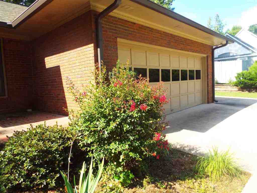 106 Ashley Road Clemson, SC 29631 - Photo 3 of 12 Gallery Image 3
