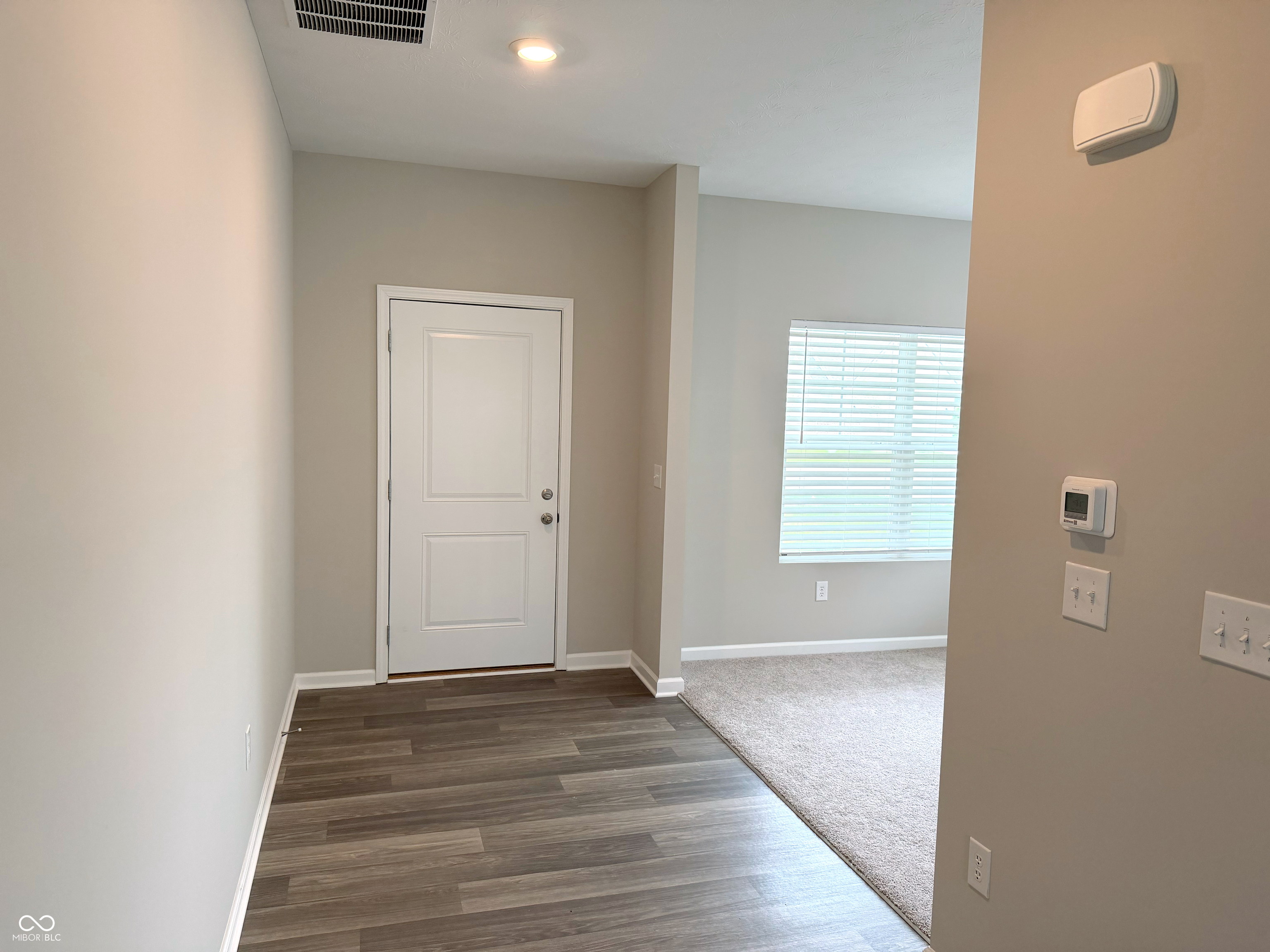 1391 Little Rodeo Place Greenwood, IN 46143 - Photo 5 of 31