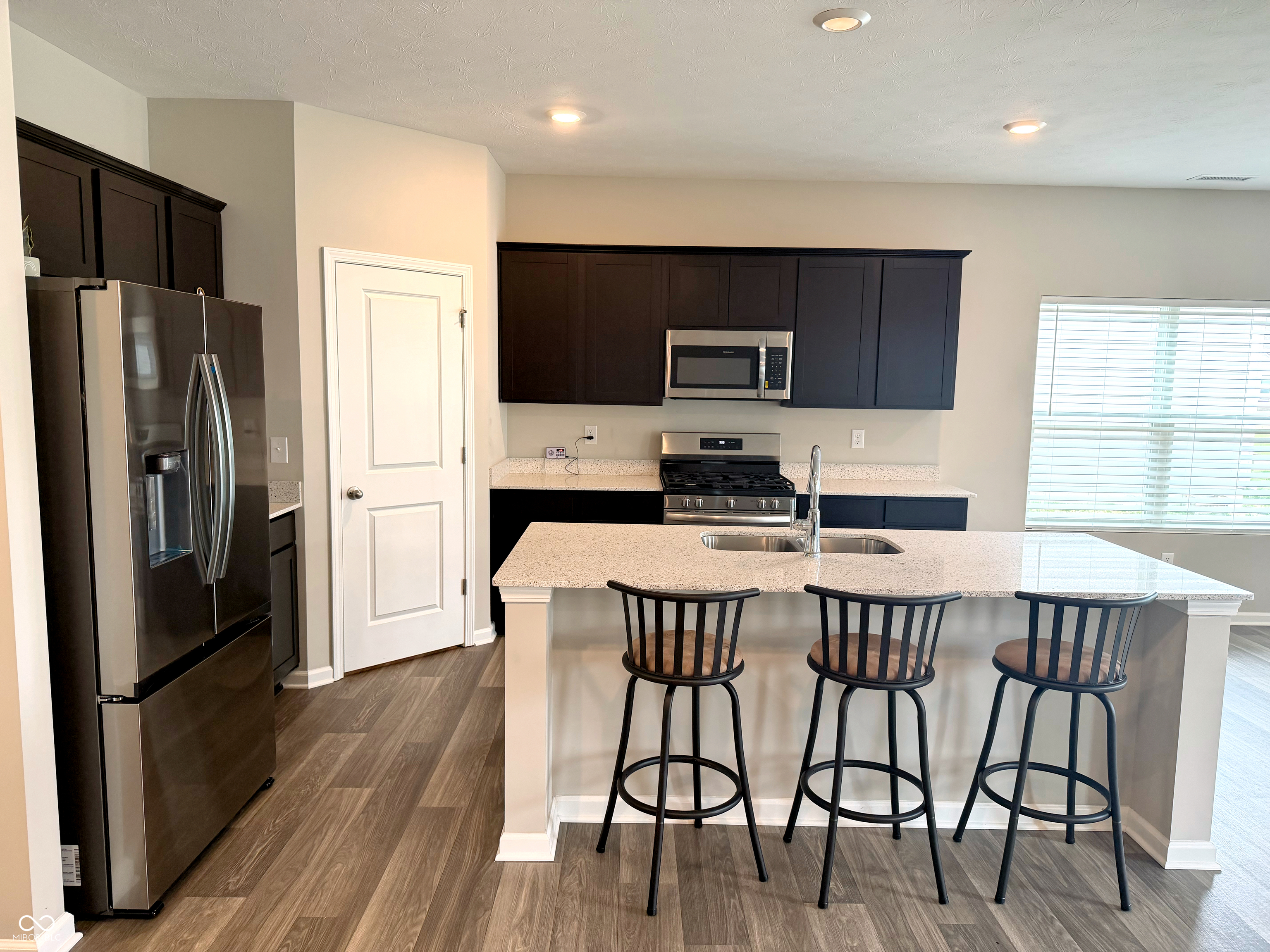 1391 Little Rodeo Place Greenwood, IN 46143 - Photo 10 of 31