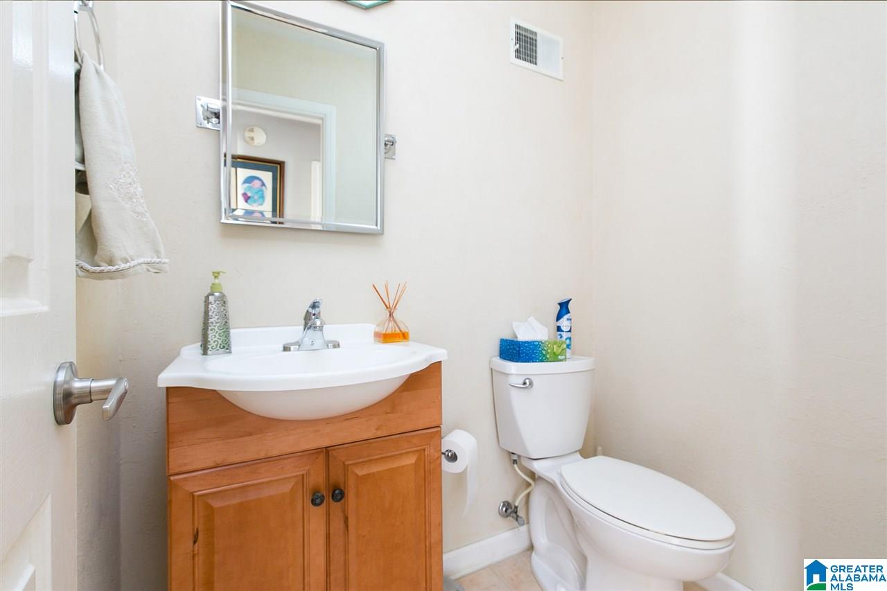 64 Shades Crest Road Birmingham, AL 35226 - Photo 21 of 39