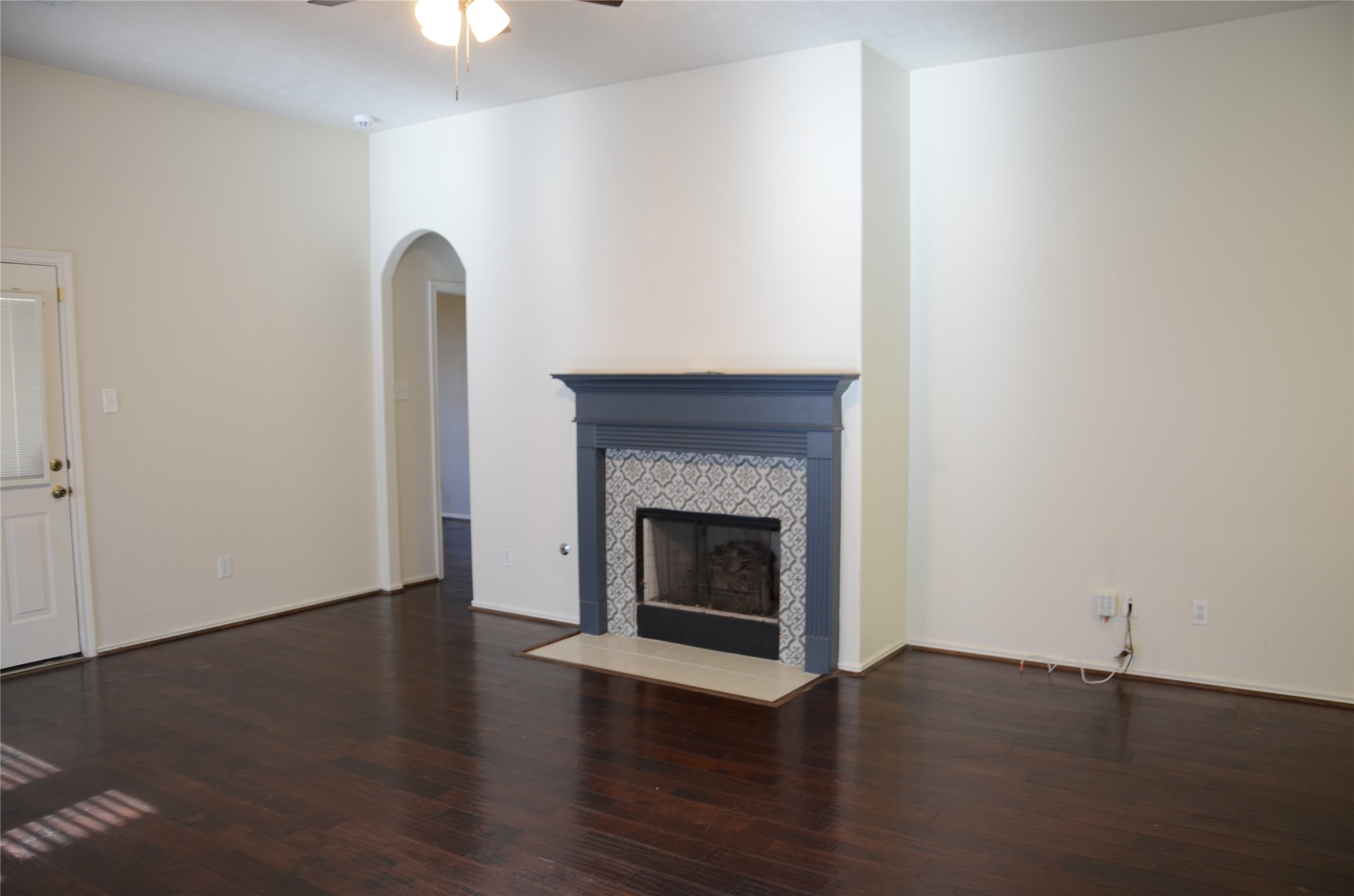 21407 Pepperberry Trail Spring, TX 77388 - Photo 4 of 7 Living Room