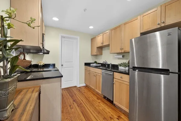$485,000 | 241 Hurley Street, Unit 1, Cambridge, MA 02141