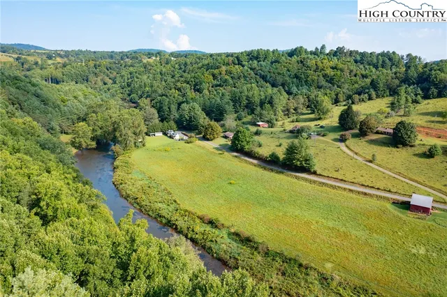 a view of an outdoor space and a yard