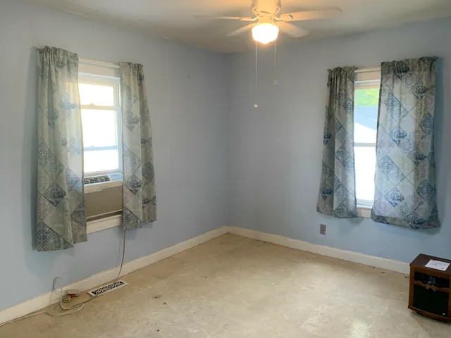 $260,000 | 577 Maine Avenue, Farmingdale, ME 04344