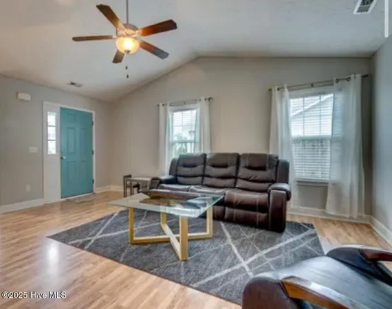 $2,200 | 39 Preswick Drive, Rocky Point, NC 28457