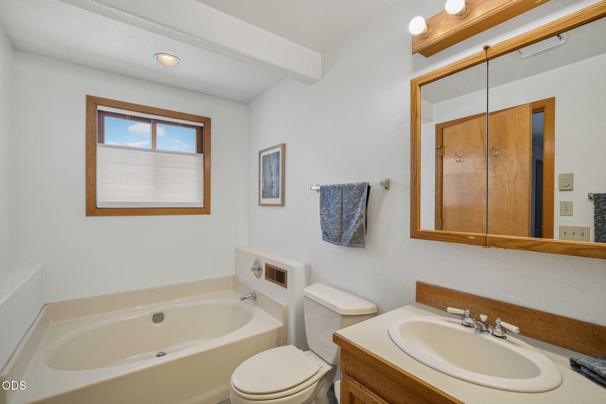 1050 Northeast Butler Market Road, Unit 37 Bend, OR 97701 - Photo 29 of 33 Gallery Image 29