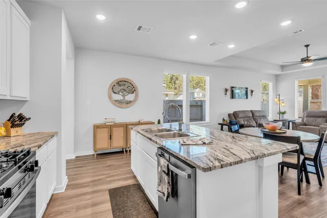 $285,000 | 2818 Bluebonnet Ridge Drive, Conroe, TX 77304